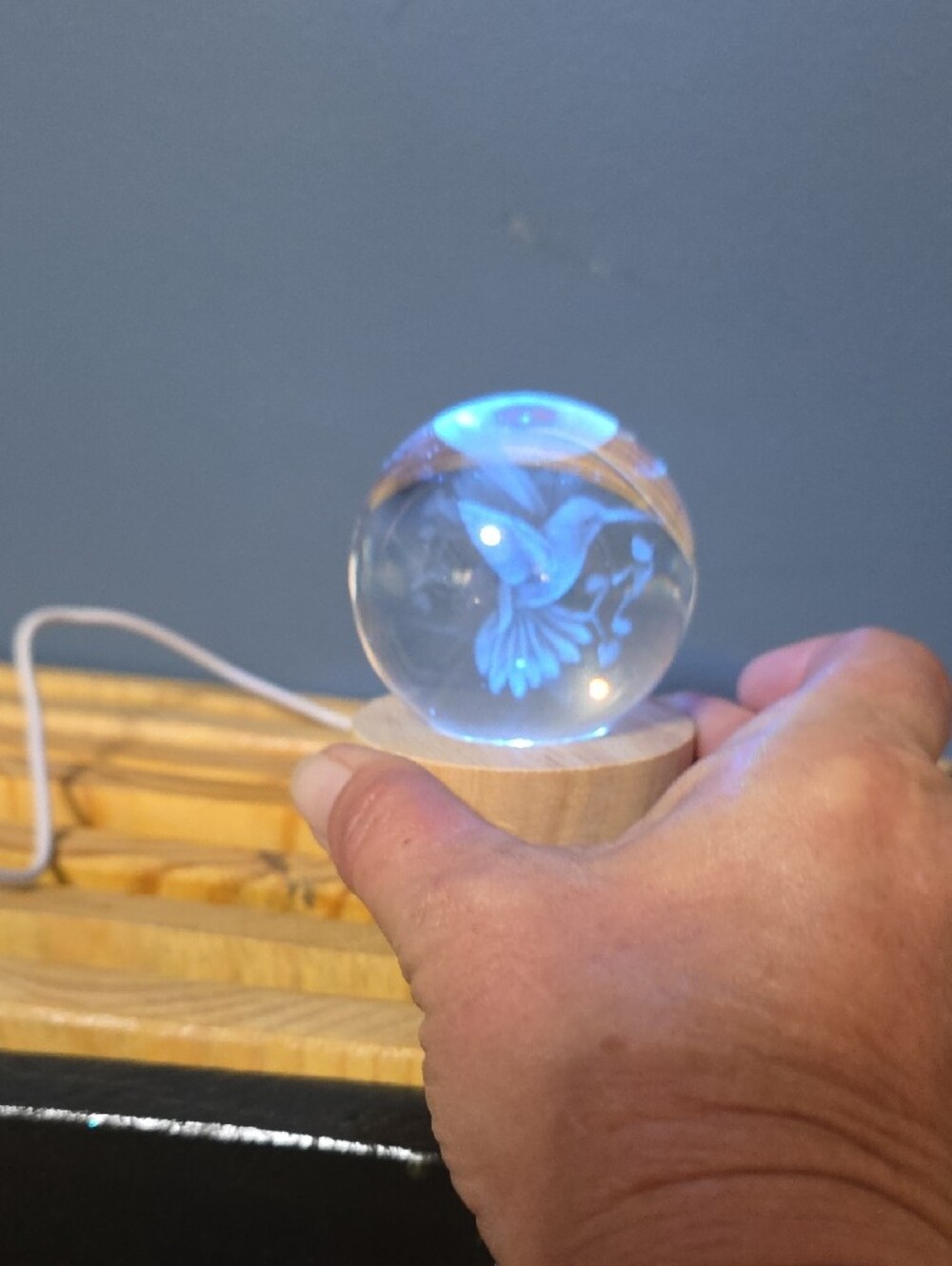 Hummingbird LED Crystal Sphere Night Light - Blue - Picture 2 of 9